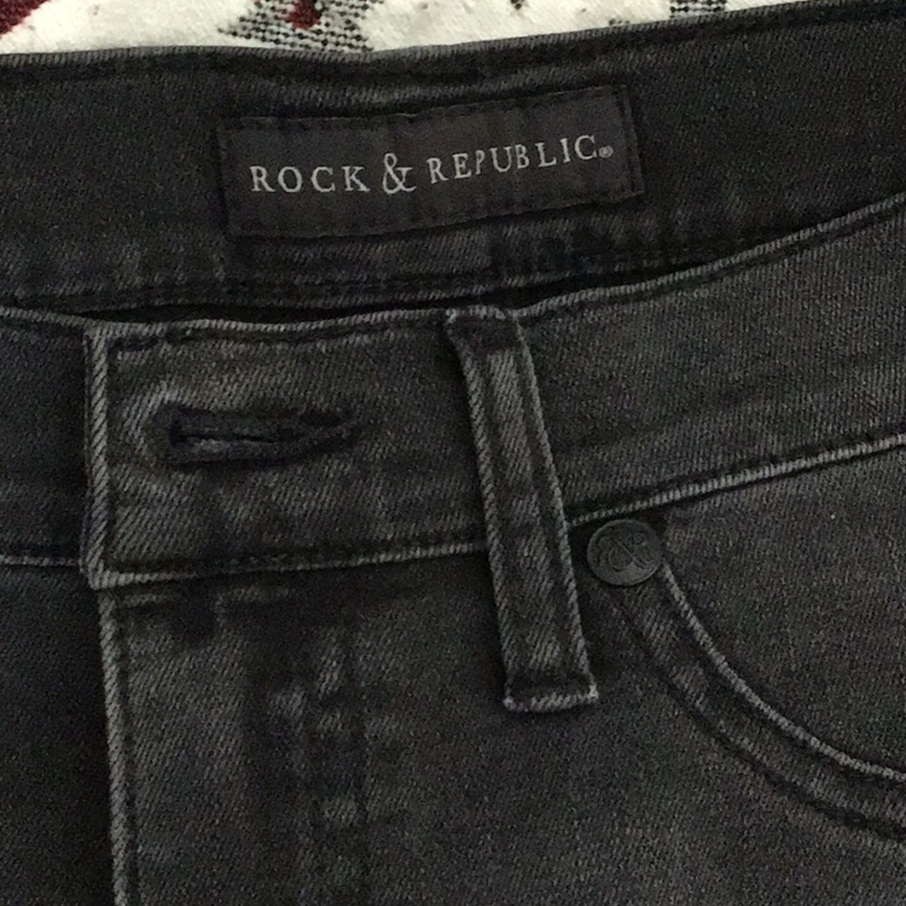 Like new Rock and Republic jeans